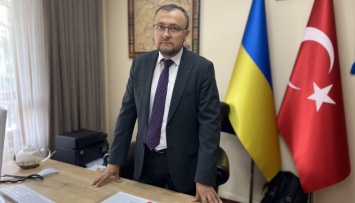 Россия вывозит в Турцию украденное украинское зерно по поддельным документам - посол Боднар