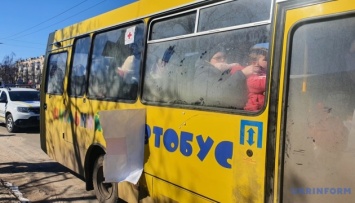 Из Славянска сегодня эвакуировали на Ривненщину 37 жителей - ВГА