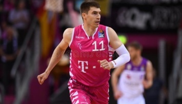 Баскетбол: капитан сборной Украины завершил сезон в немецкой Бундеслиге