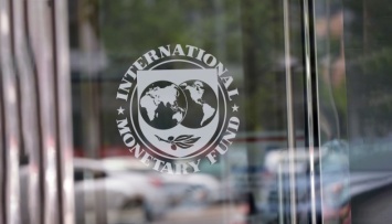 МВФ планирует в третий раз снизить прогноз роста глобальной экономики