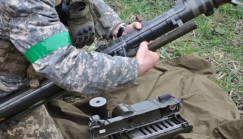 Javelin, Stinger и гаубицы: сколько уже военной помощи США предоставили Украине