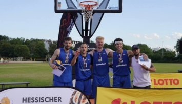 Баскетбол 3х3: украинцы выиграли рейтинговый турнир во Франкфурте
