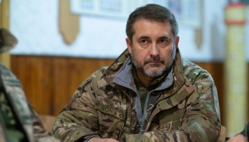 На Луганщину ежедневно прибывают по 30 «КамАЗов» российских солдат - Гайдай