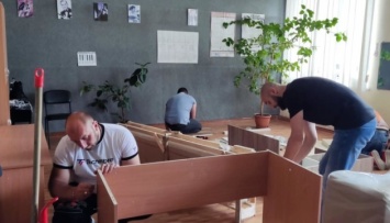В Днипре создали волонтерский хаб для молодежи из Луганщины