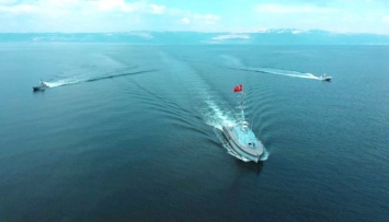 Турецкое Минобороны провело маневры беспилотных морских судов