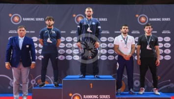 Украинец Михайлов выиграл международный турнир по вольной борьбе в Риме