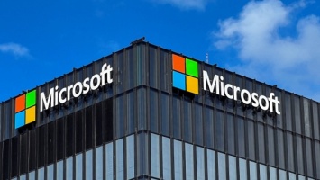 Microsoft - самая дорогая компания в истории. Ее капитализация достигла 3,12 трлн долларов