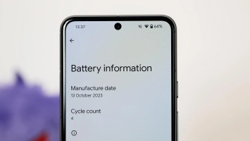Google подтвердила разработку Pixel 8a и объяснила, почему из Android 14 QPR2 пропали данные о батарее