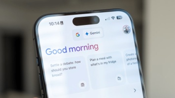 Apple обсуждает с Google внедрение ИИ-модели Gemini в iPhone