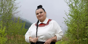 Alyona Alyona попала в небольшое ДТП по пути на репетицию: что известно