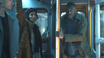 &laquo;Какой бы транспорт он ни выбрал - захватят&raquo;: на Apple TV+ стартовал второй сезон триллера Hijack с Идрисом Эльбой